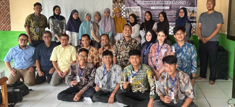 Dorong UMKM “Naik Kelas”, Akademisi Gelar Pendampingan Pembuatan NIB dan Digital Payment (QRIS) di Desa Kedung Pengawas Bekasi